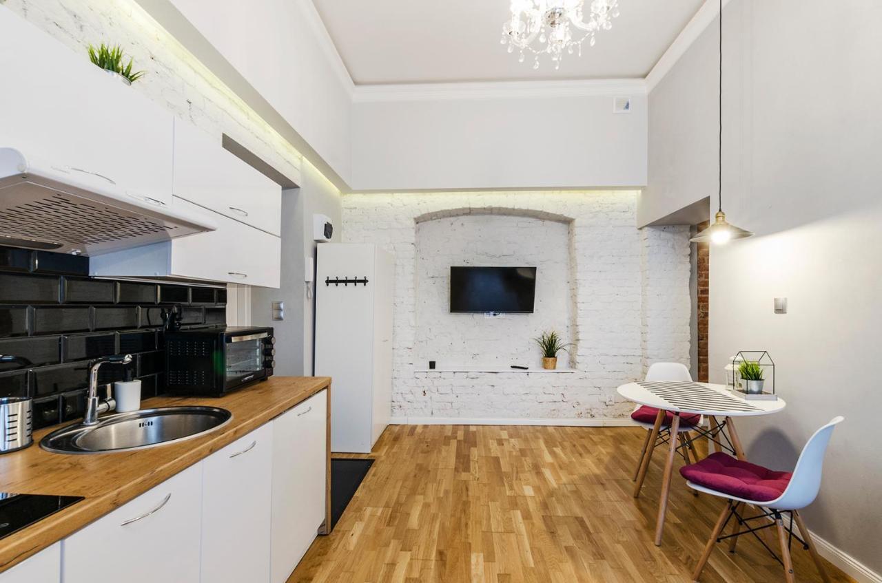 Standard Apartment On 6 Sierpnia Λοτζ Εξωτερικό φωτογραφία
